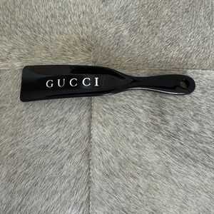 GUCCI SHOE HORN